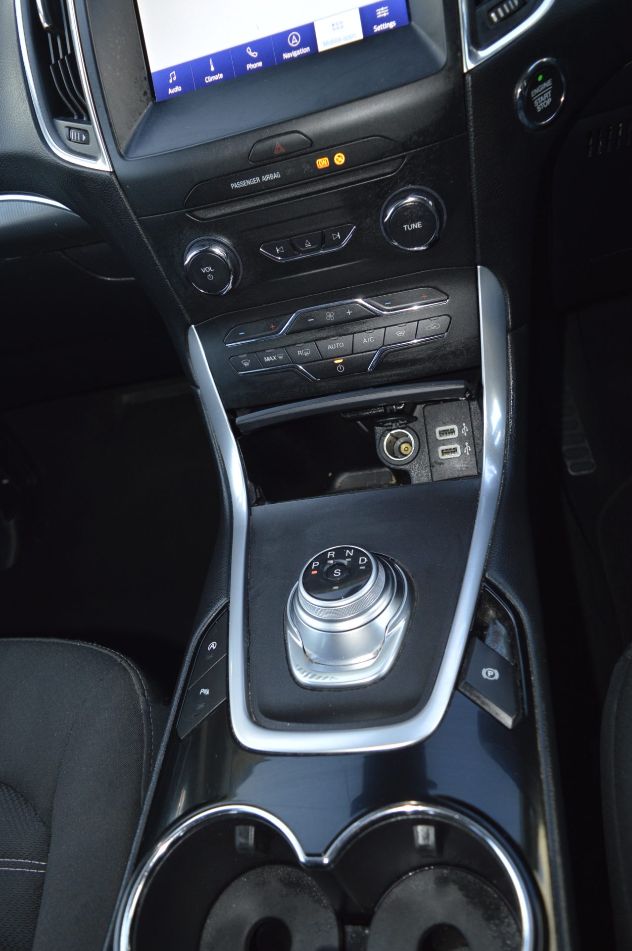 Ford Galaxy - Image 20