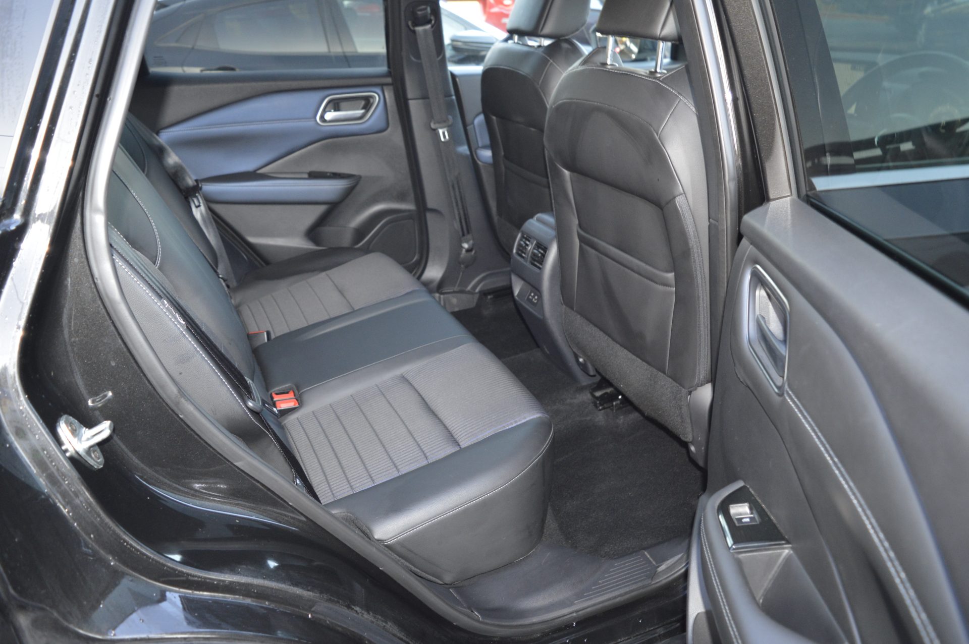 Nissan Qashqai - Image 13