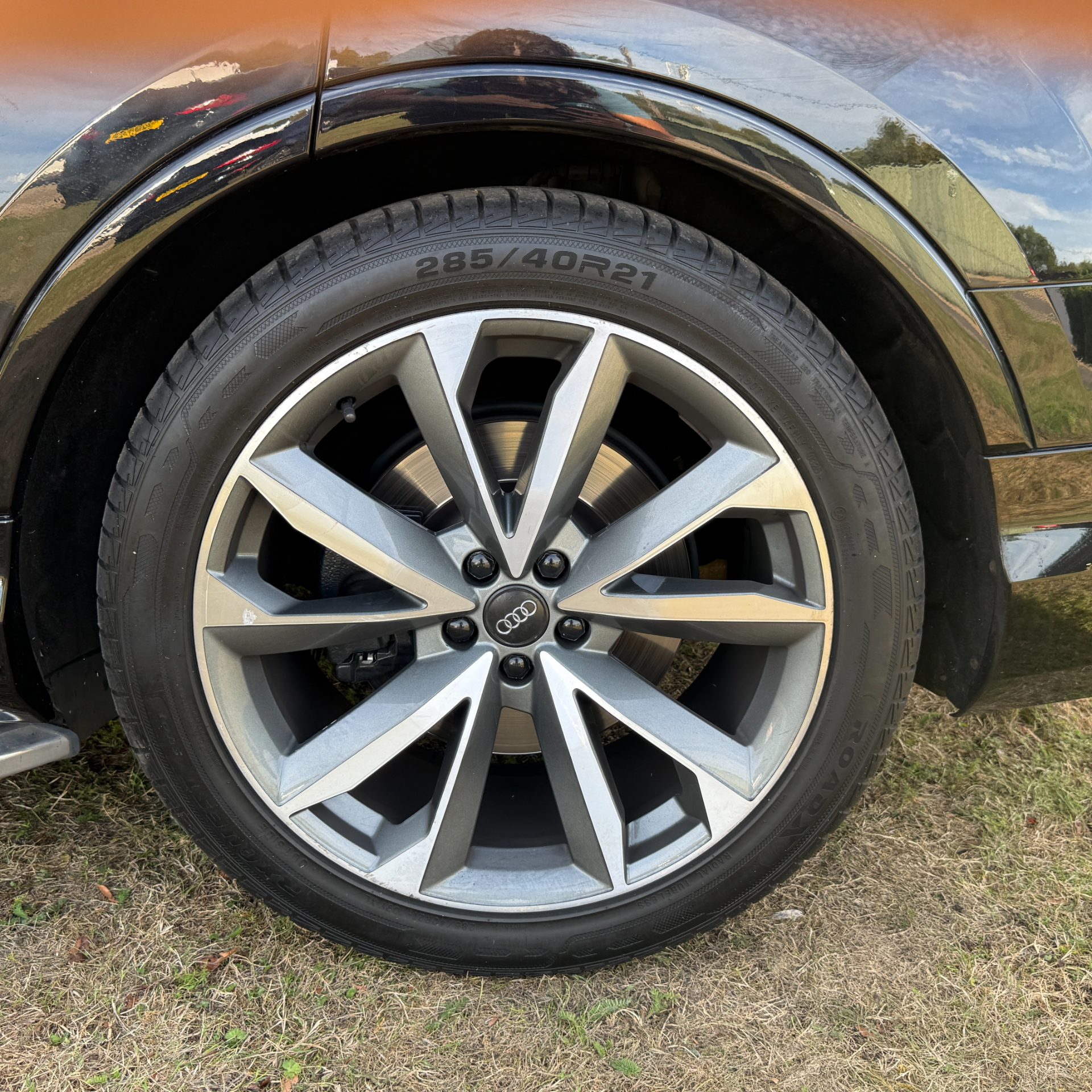 Audi Audi SQ7 4.0 TDI V8 SUV 5dr Diesel Tiptronic quattro Euro 6 (s/s) (435 ps) - Image 9