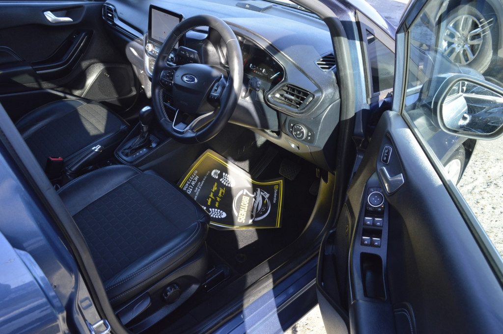 Ford Fiesta - Image 15
