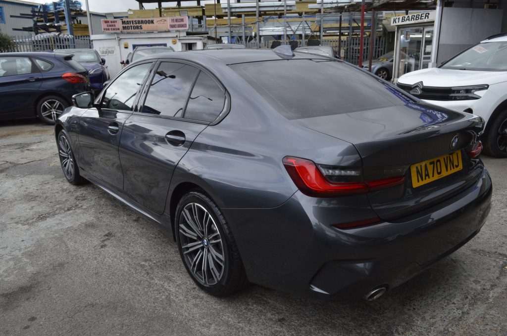 Bmw 3 Series - Image 5