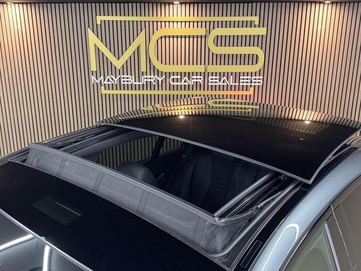 Mercedes-Benz E-Class - Image 16