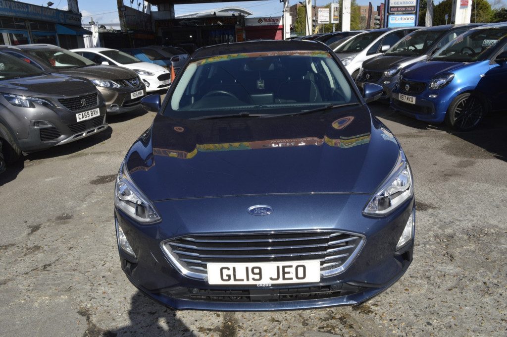 Ford Focus - Image 4