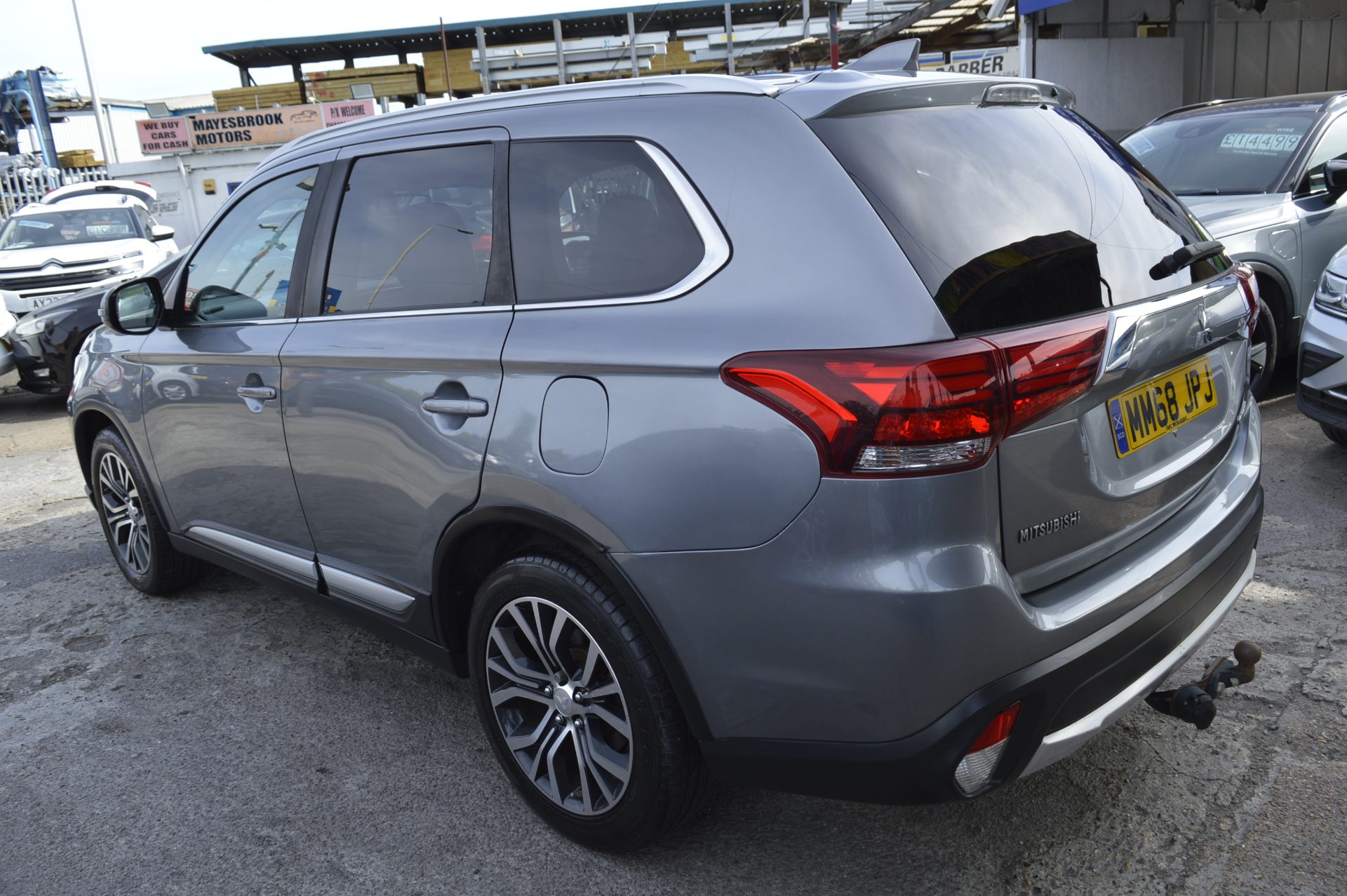 Mitsubishi OUTLANDER 4H - Image 4