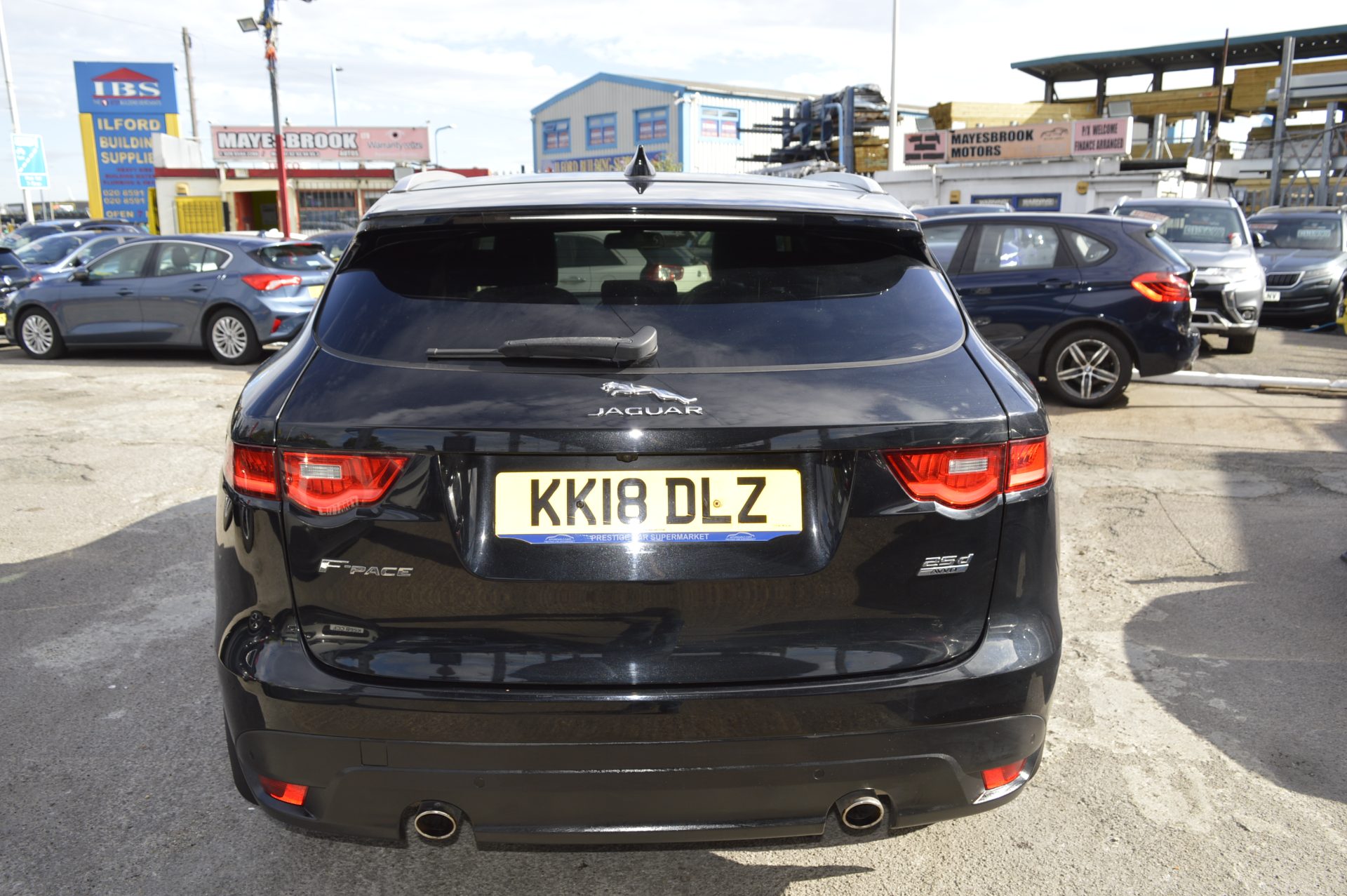 Jaguar F-PACE AUTO SUNROOF - Image 8