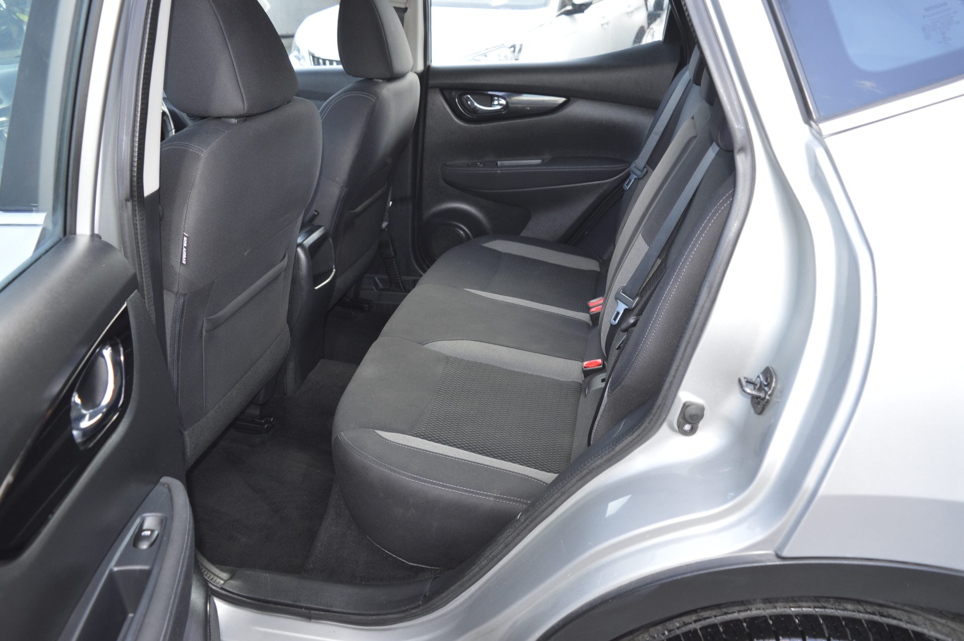 Nissan QASHQAI - Image 10