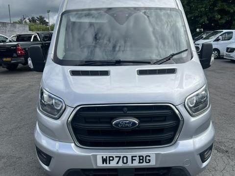 Ford Transit 2.0 350 Ecoblue - Image 4