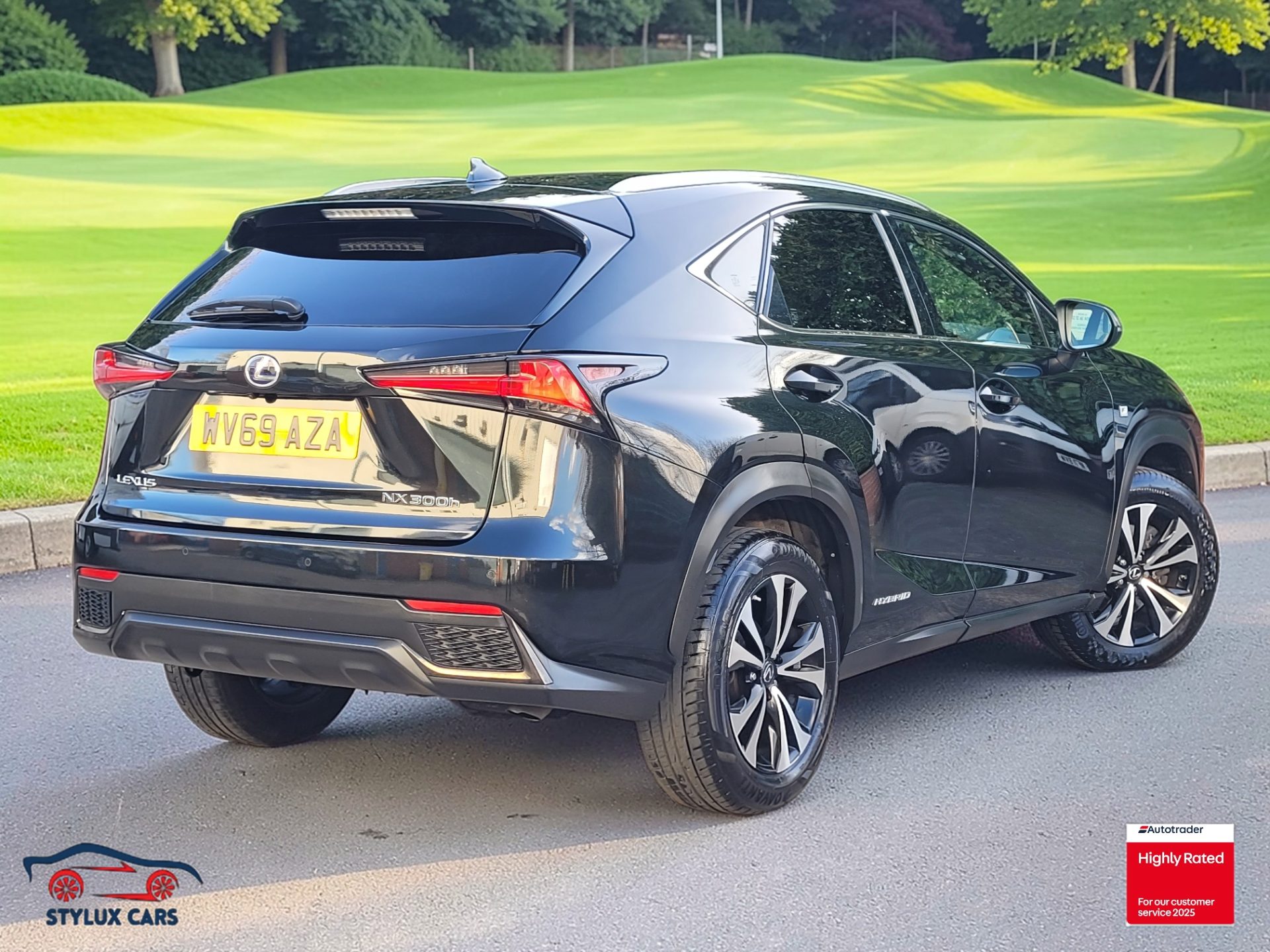 Lexus Lexus NX300h GPF F Sport E-CVT 4WD Euro 6 (s/s) 5dr SUV - Image 7