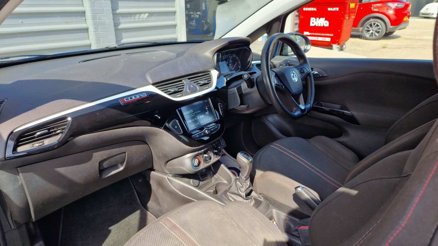 Vauxhall Corsa Limited Edition - Image 8