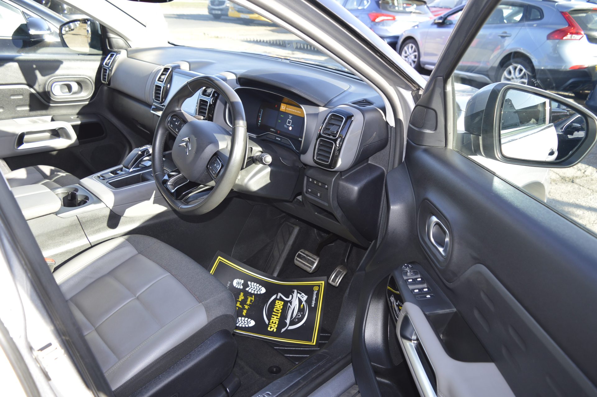 Citroen C5 AIRCROSS PLUG IN HYBRID - Image 15