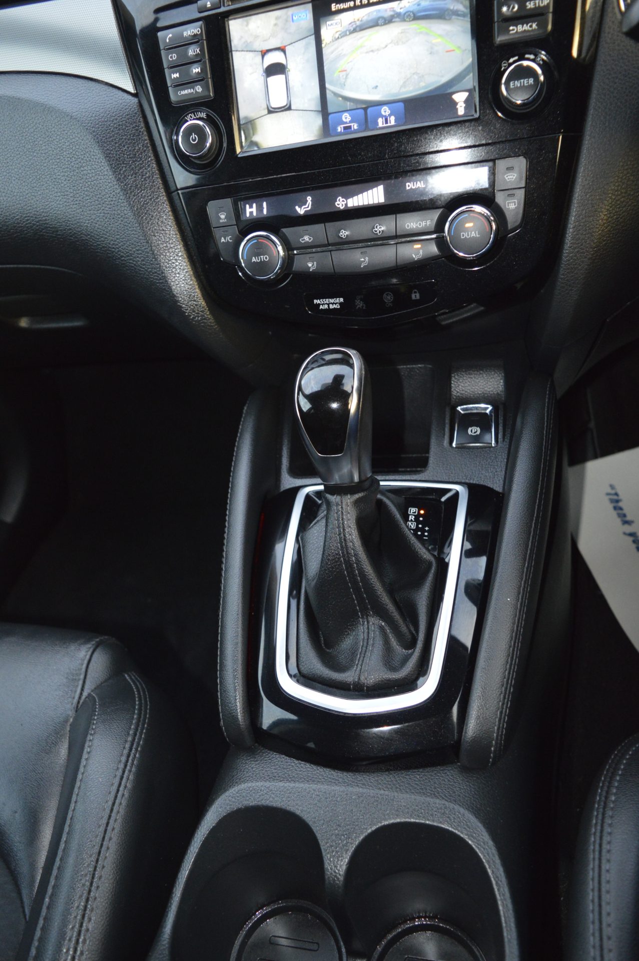 Nissan QASHQAI AUTO - Image 19