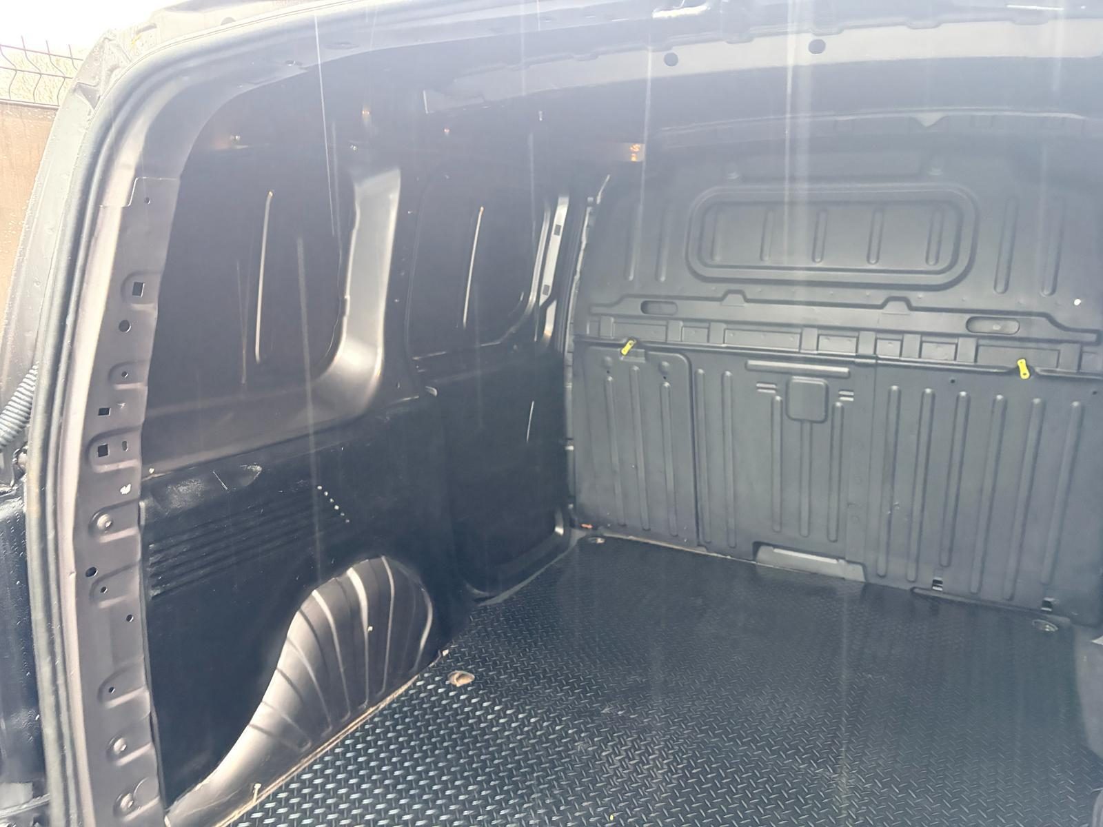 Citroen Berlingo 1.5 Bluehdi 1000 - Image 2