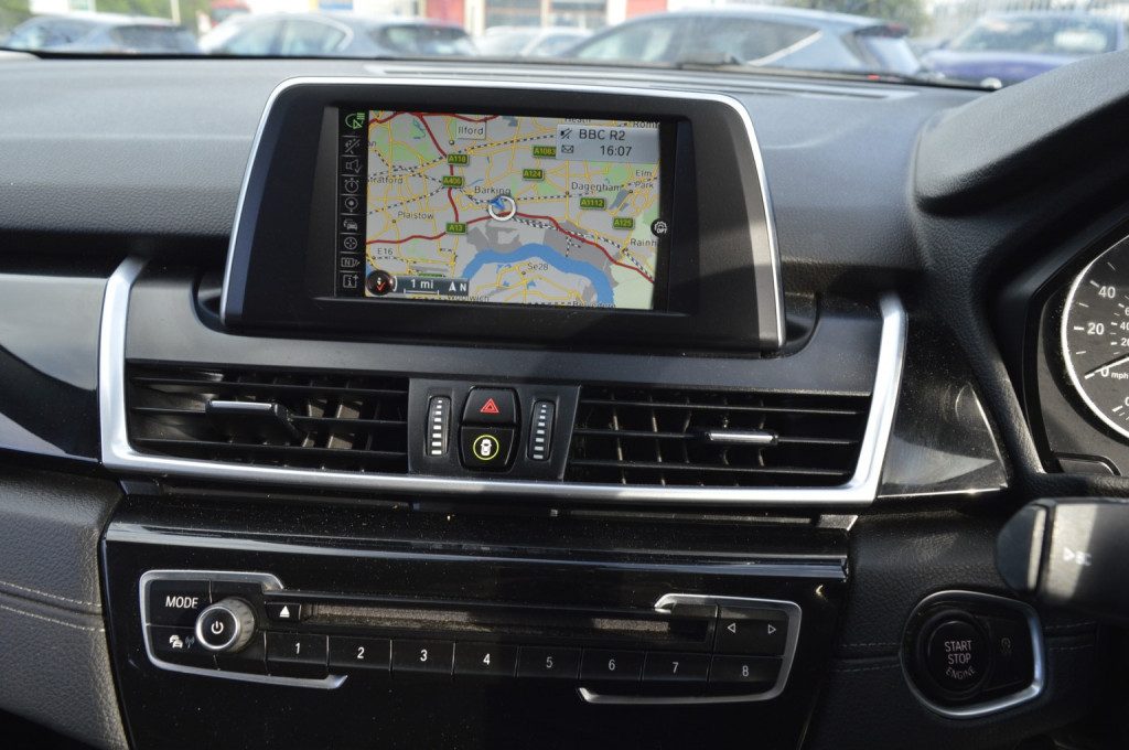 Bmw 2 Series Active Tourer - Image 18
