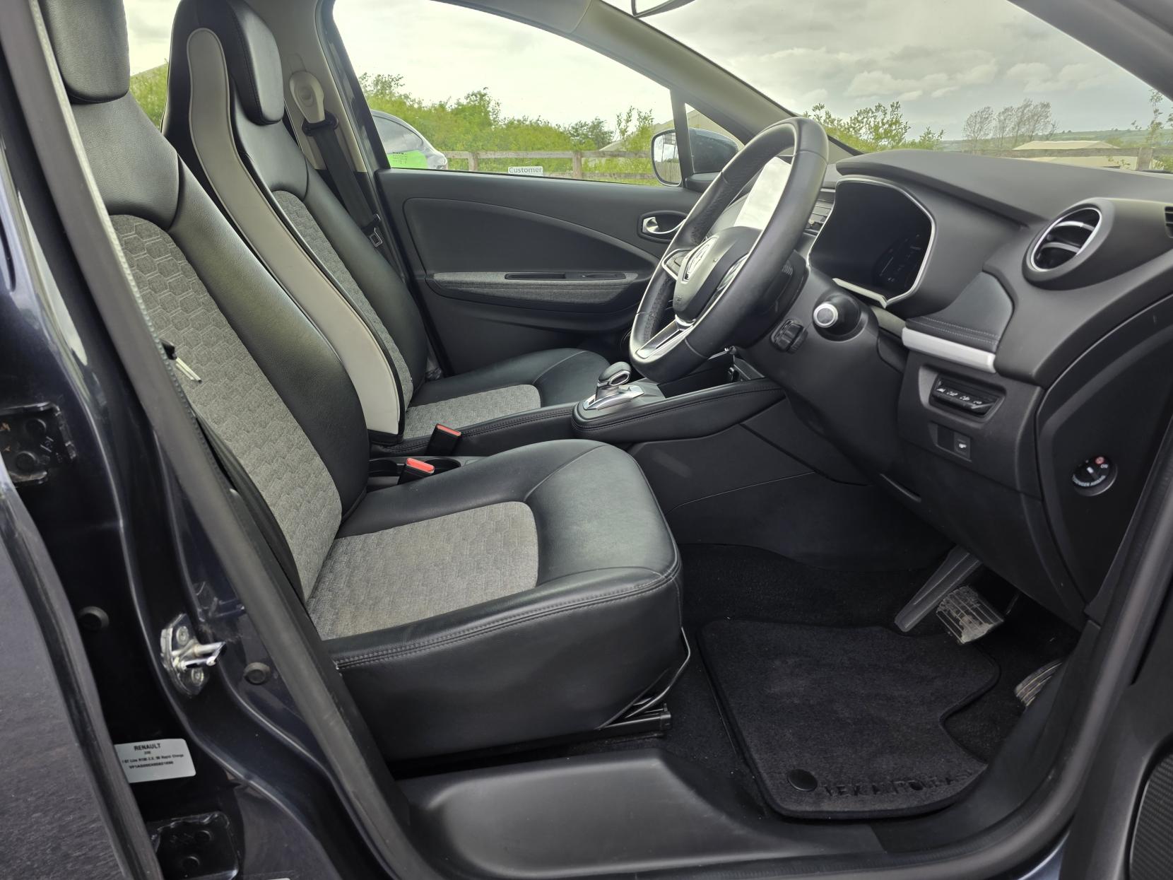 Renault Zoe - Image 1