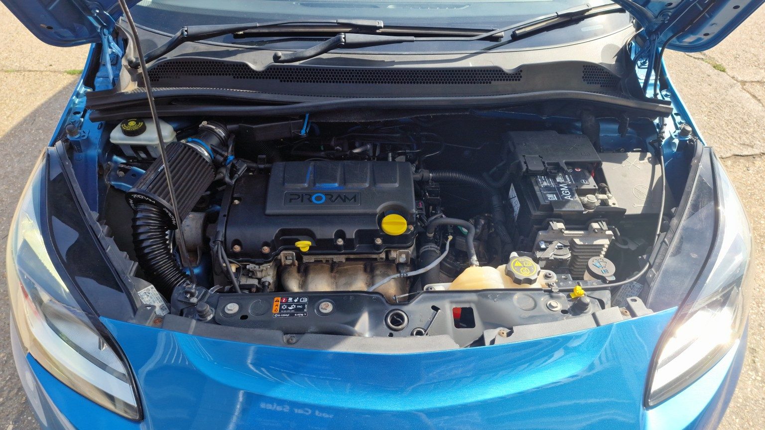 Vauxhall Corsa Limited Edition - Image 10