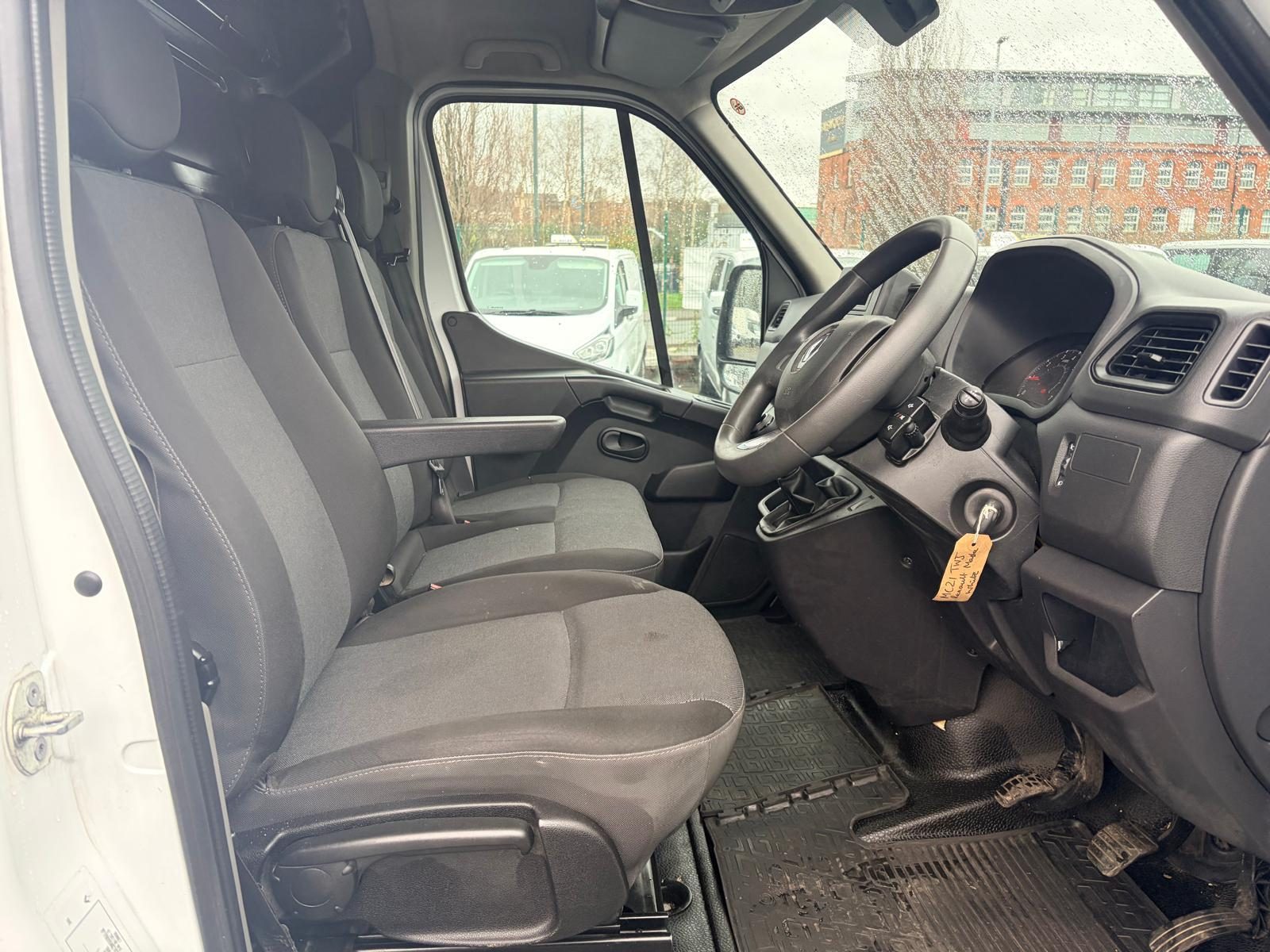 Renault Master 2.3 Dci 35 - Image 8