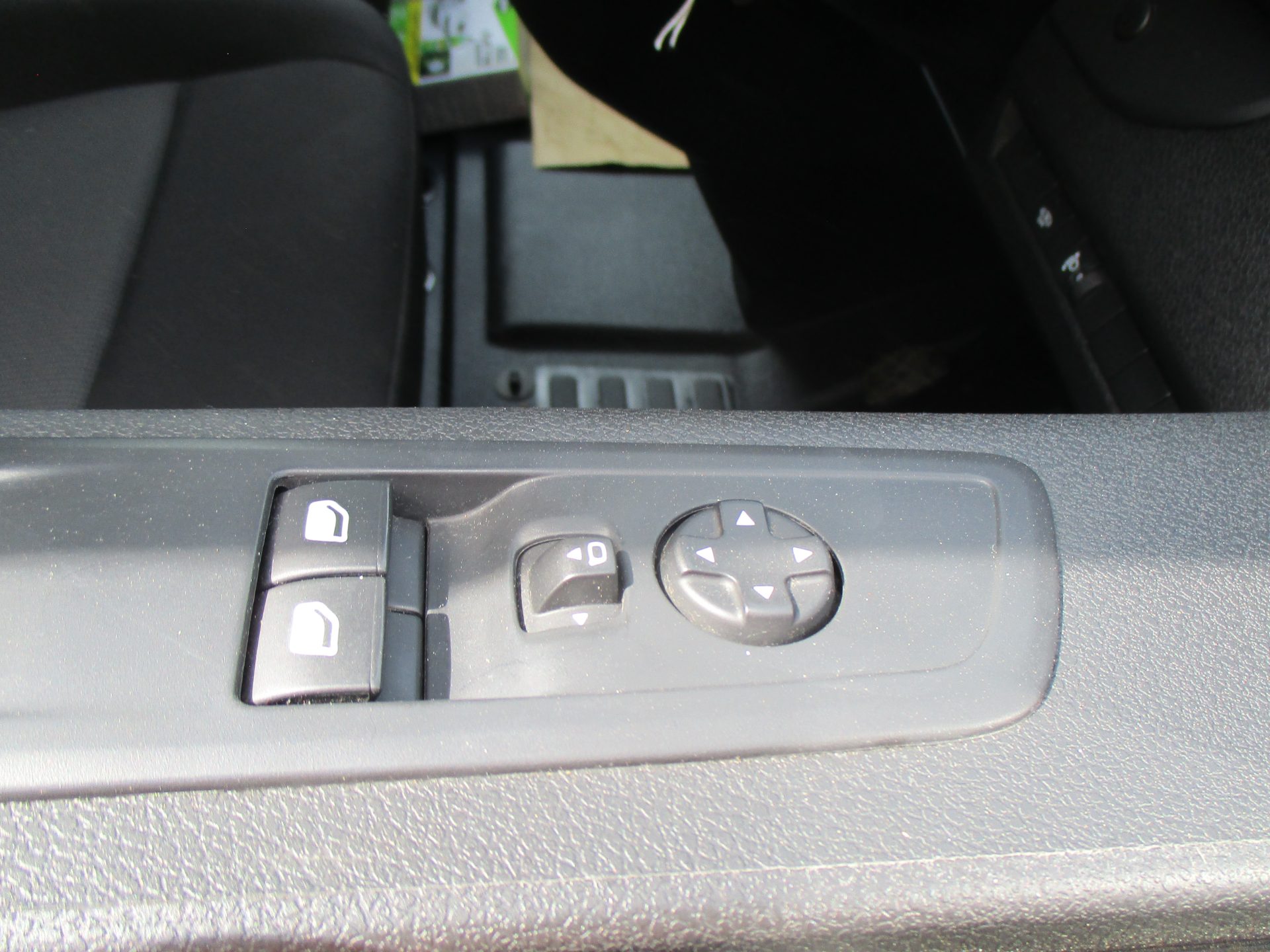 Vauxhall VIVARO PRO L2 H1
