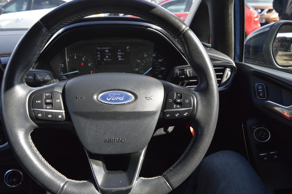 Ford Fiesta - Image 17
