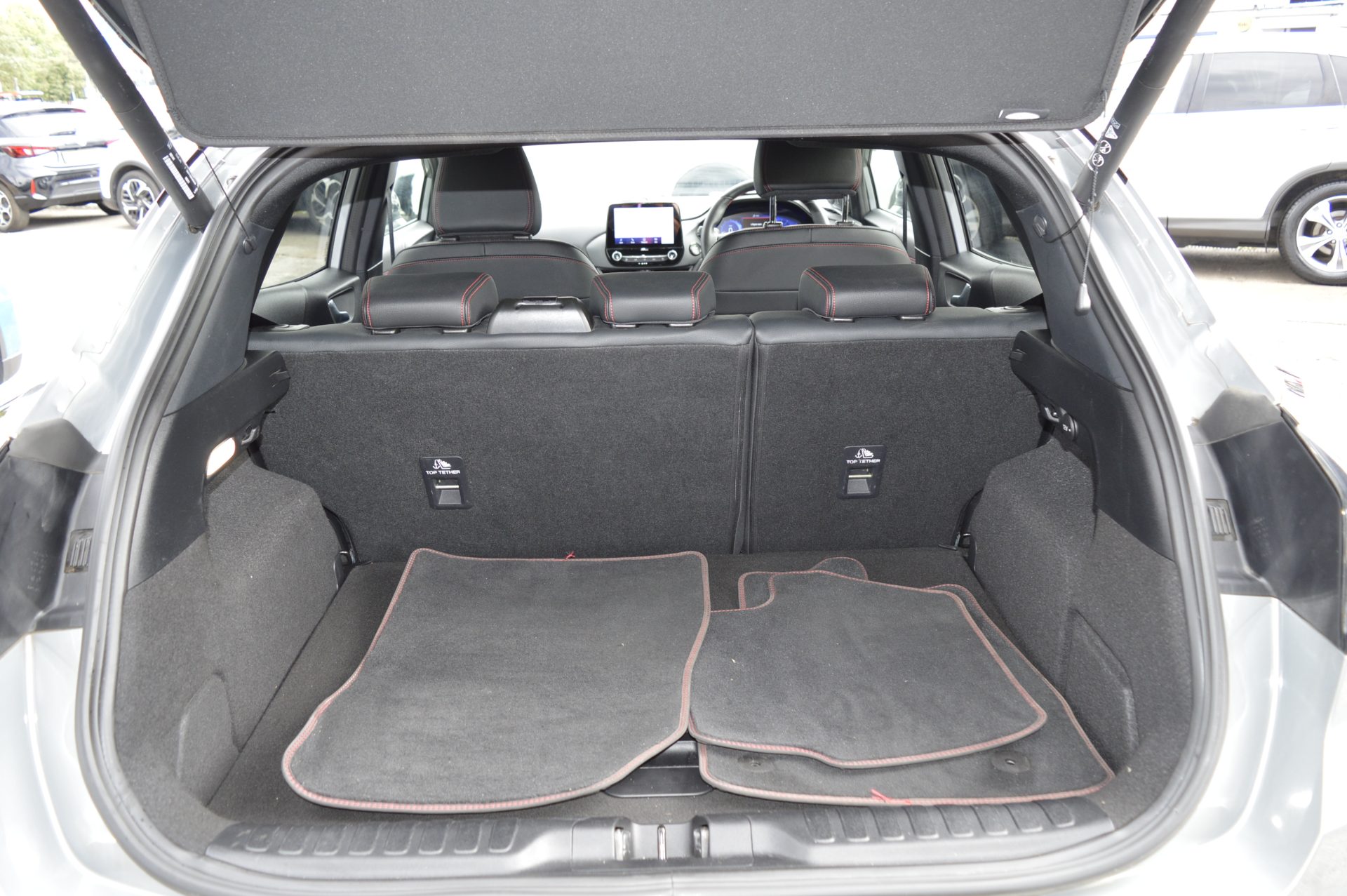 Ford PUMA ST LINE AUTO - Image 9