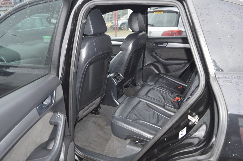 Audi Q5 - Image 12