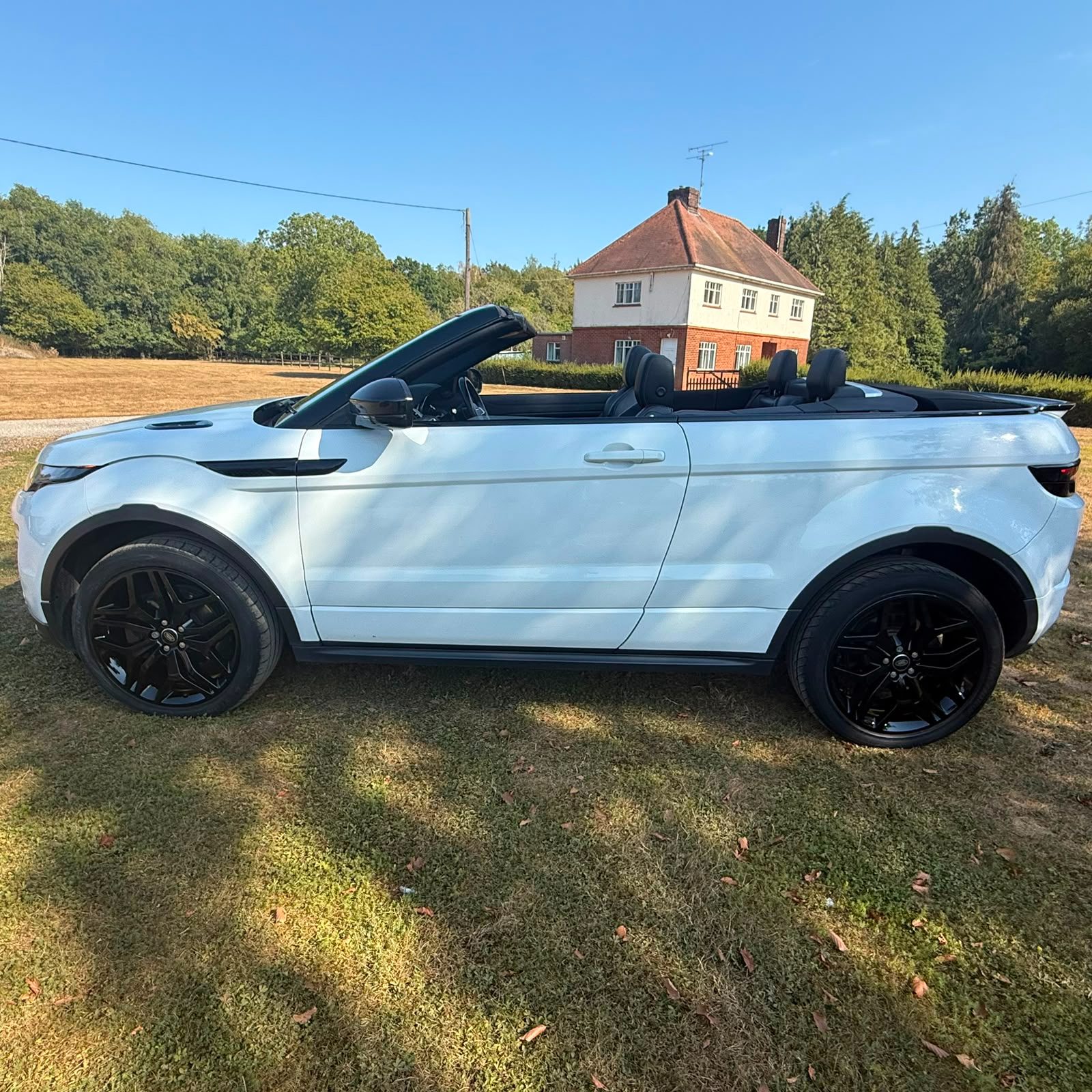 Land Rover Land Rover Range Rover Evoque 2.0 TD4 HSE Dynamic Convertible 2dr Diesel Auto 4WD Euro 6 (s/s) (180 ps) - Image 5