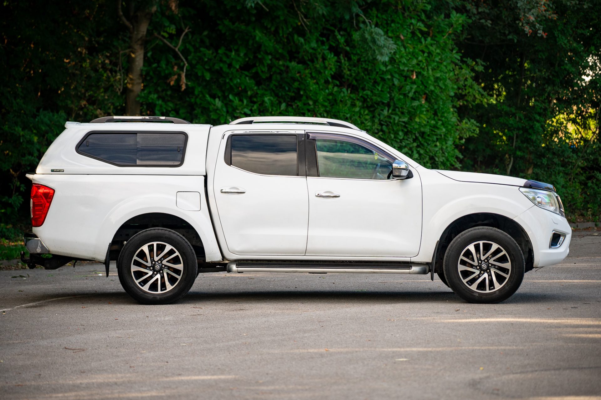Nissan Navara 2.3 dCi Tekna 4WD Euro 6 - Image 3