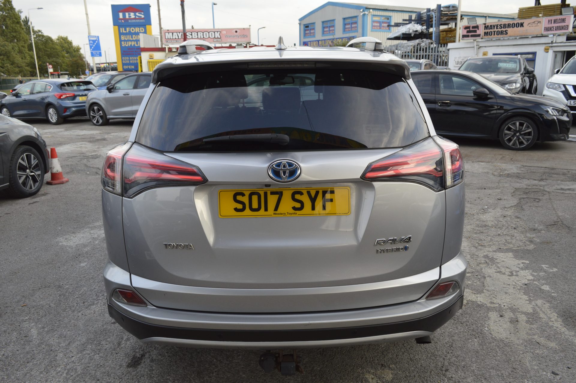 Toyota RAV 4 HYBRID AUTO - Image 8