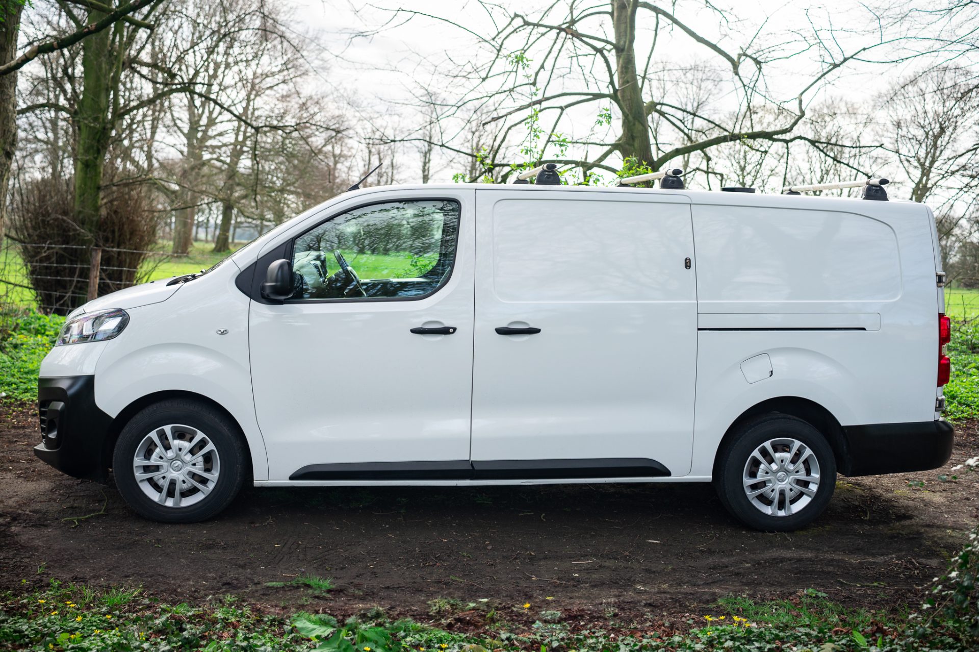 Vauxhall Vivaro 2.0 Turbo D 3100 Dynamic L2 H1 Euro 6 - Image 7