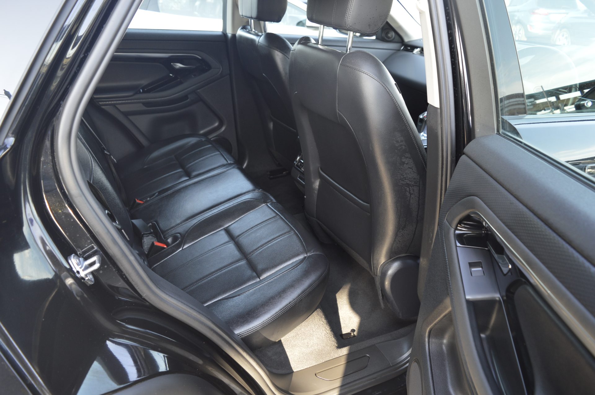 Land Rover RANGEROVER EVOQUE - Image 12