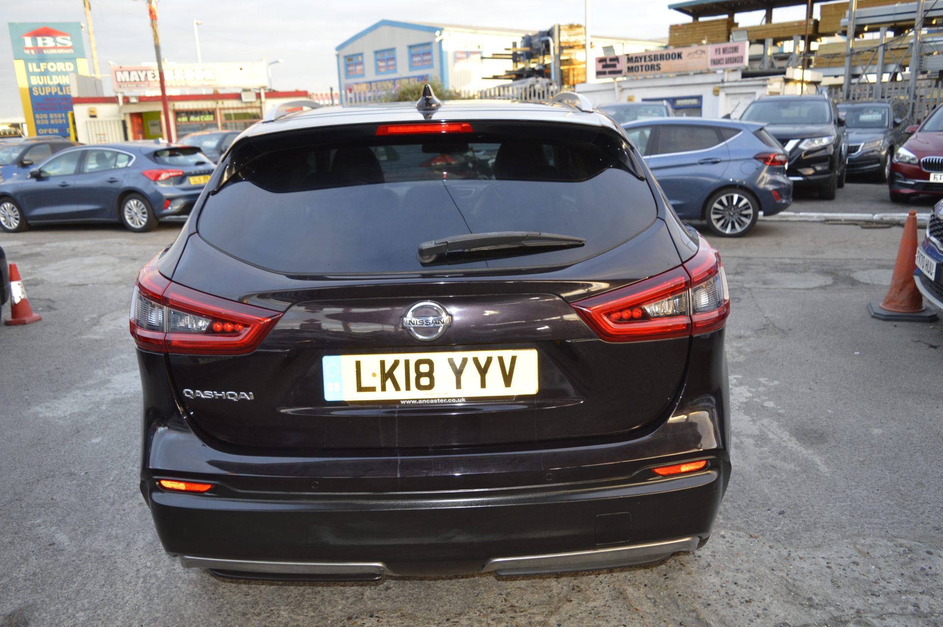 Nissan QASHQAI AUTO - Image 8