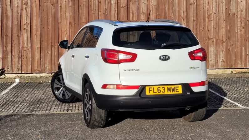 Kia Sportage 1.7 Crdi Ecodynamics - Image 7