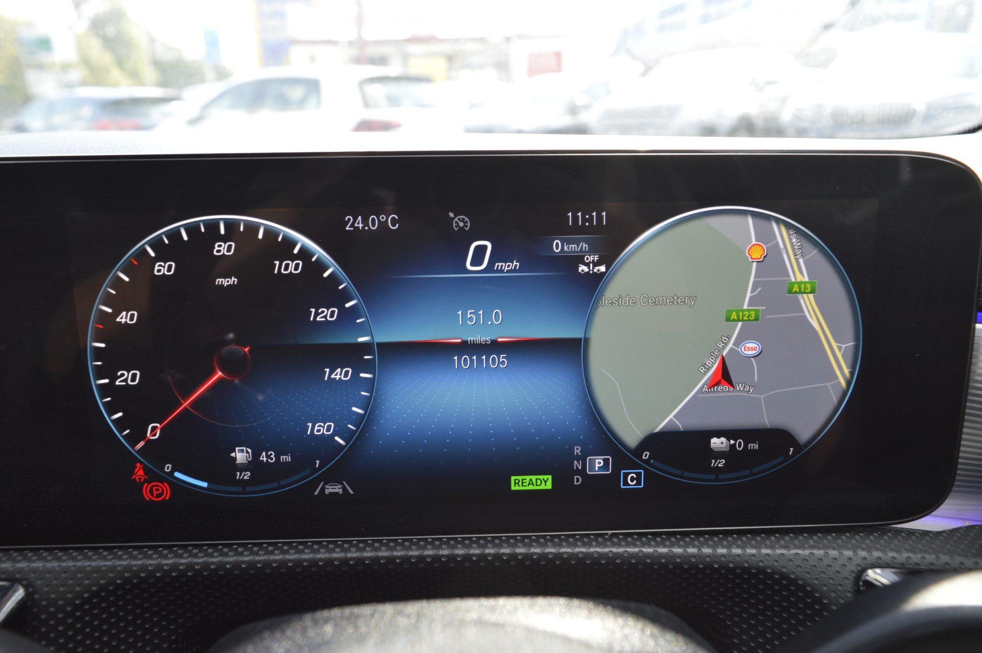 Mercedes-benz A250E AUTO PLUG IN HYBRID - Image 15