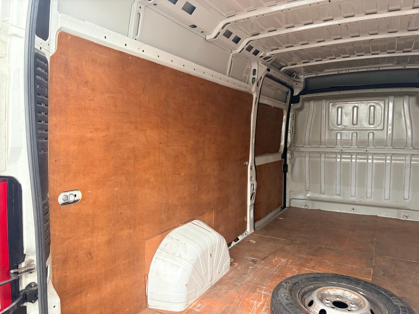 Peugeot Boxer 2.2 Bluehdi 435 - Image 11