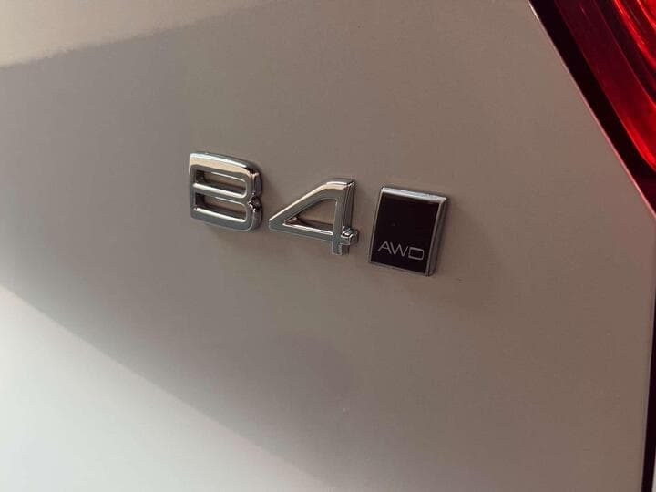 Volvo XC40 - Image 19