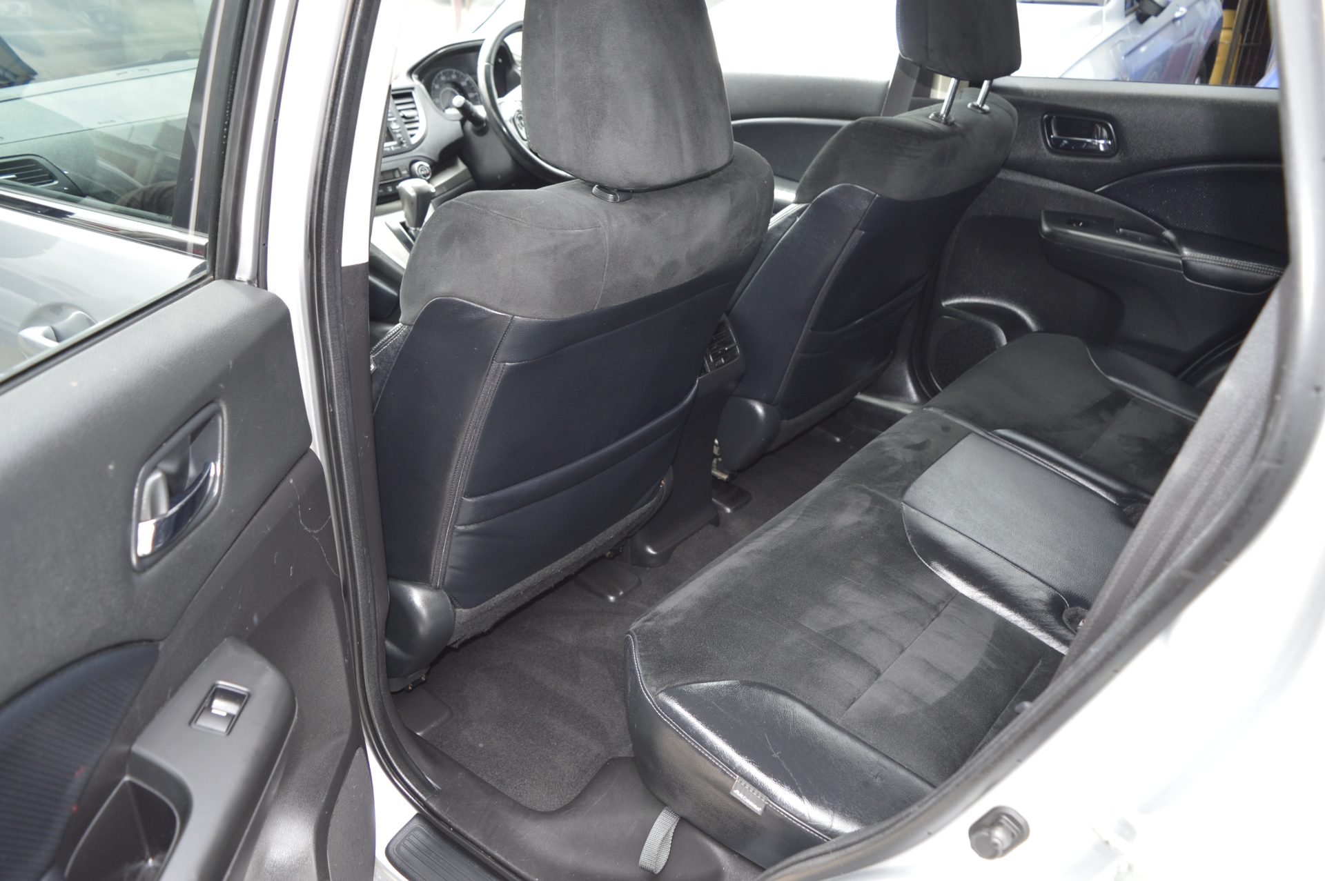 Honda CR-V - Image 10