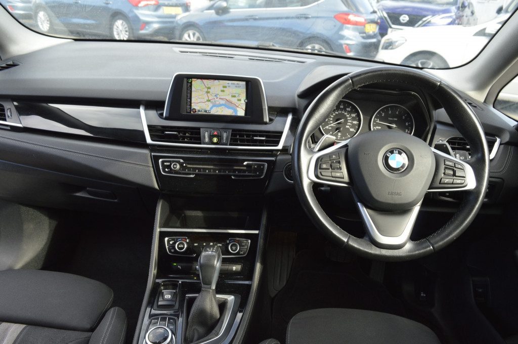 Bmw 2 Series Active Tourer - Image 14