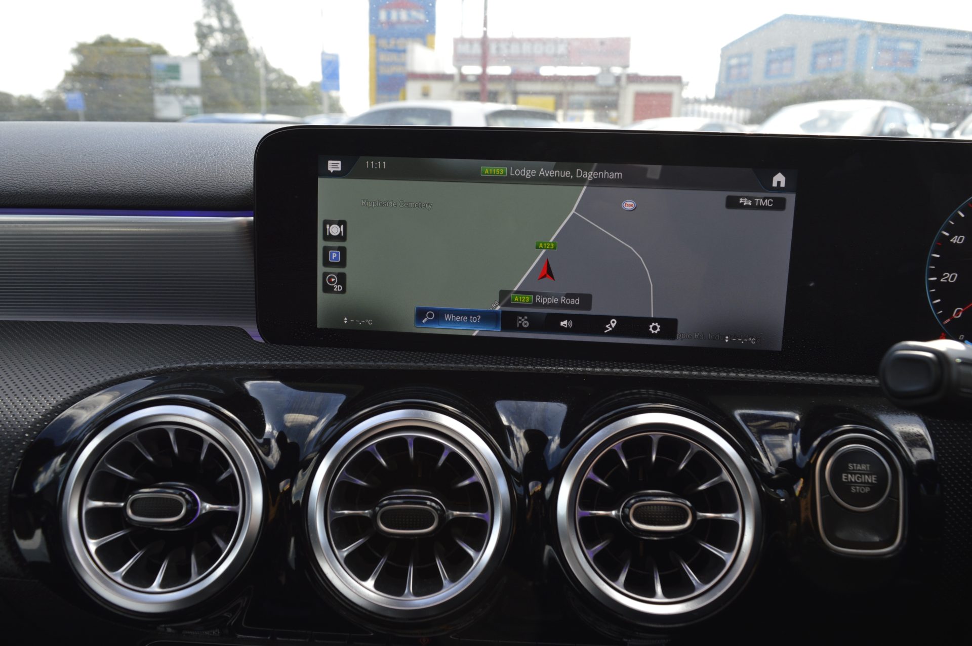 Mercedes-benz A250E AUTO PLUG IN HYBRID - Image 17