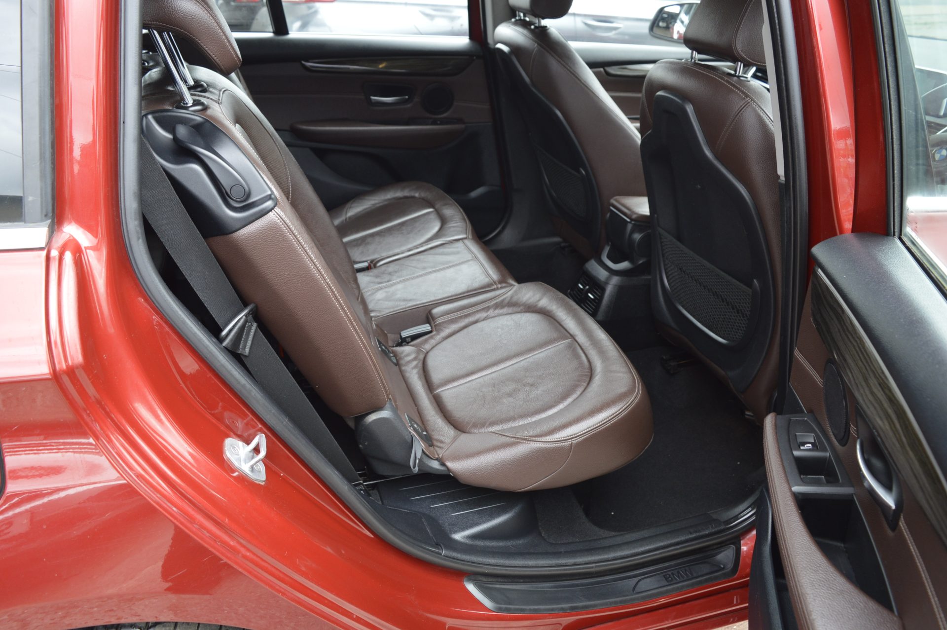 Bmw 218i 7 seats petrol - Image 14
