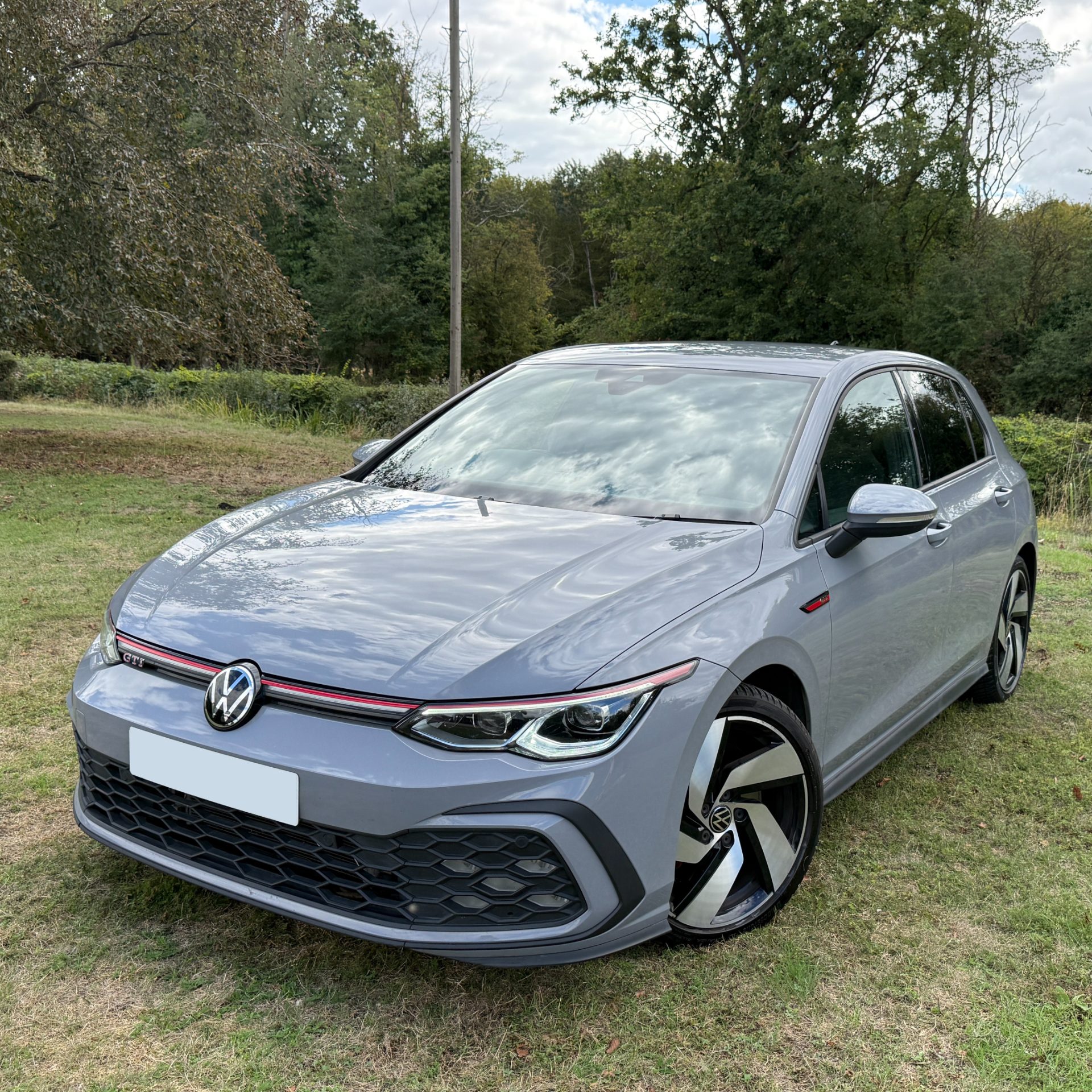 Volkswagen Volkswagen Golf 2.0 TSI GTI Hatchback 5dr Petrol DSG Euro 6 (s/s) (245 ps) - Image 2