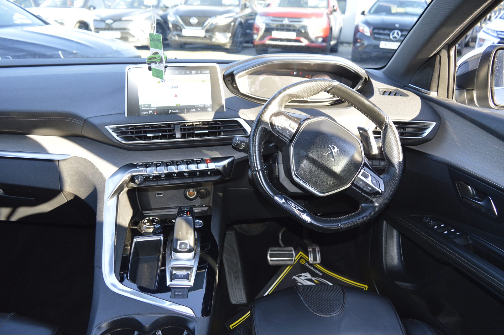 Peugeot 5008 GT - Image 15