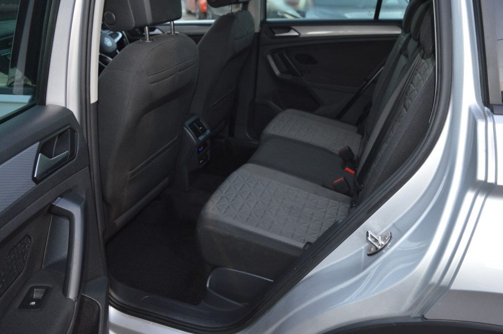 Volkswagen Tiguan - Image 11