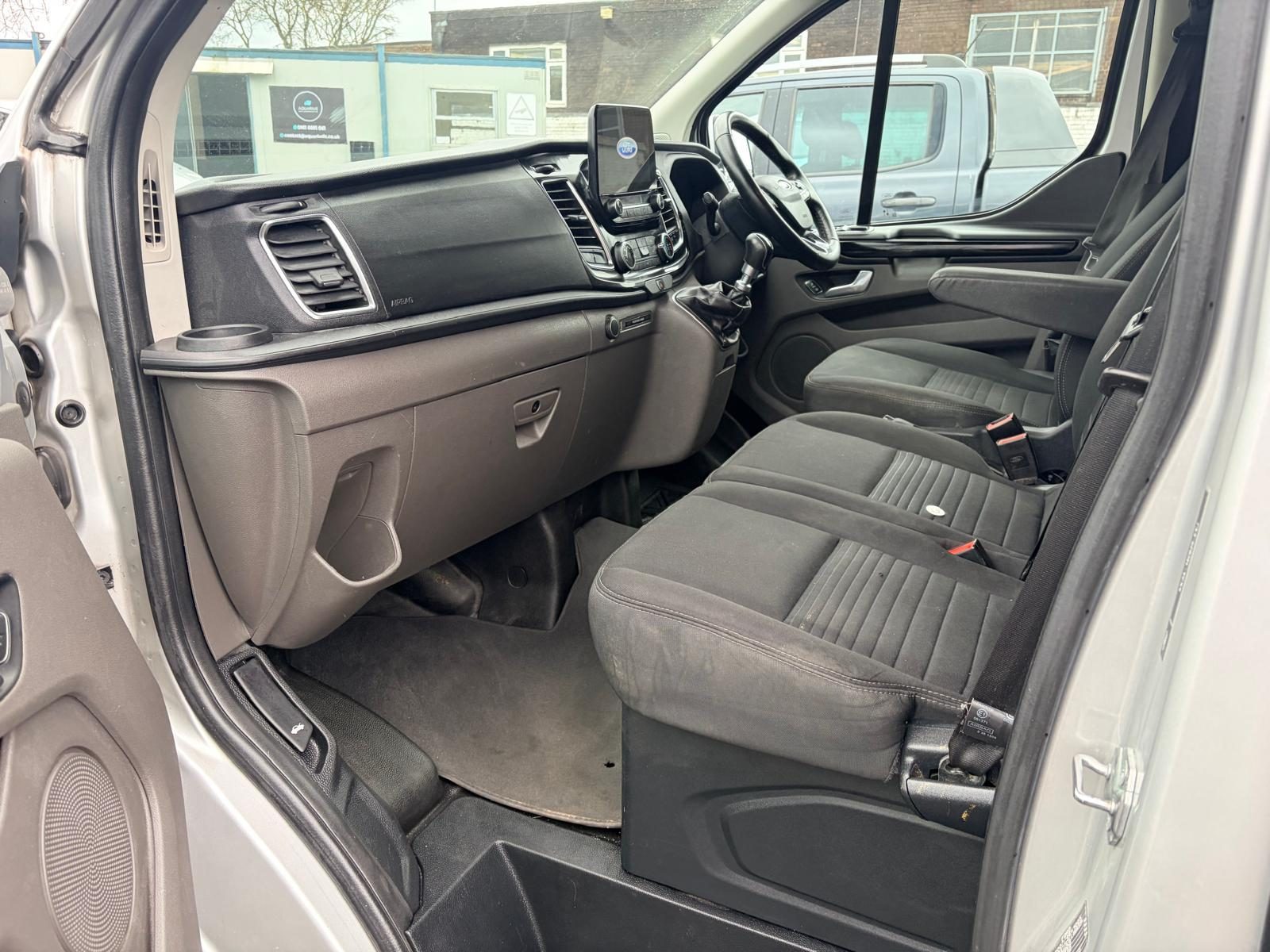 Ford Transit Custom 2.0 280 - Image 11