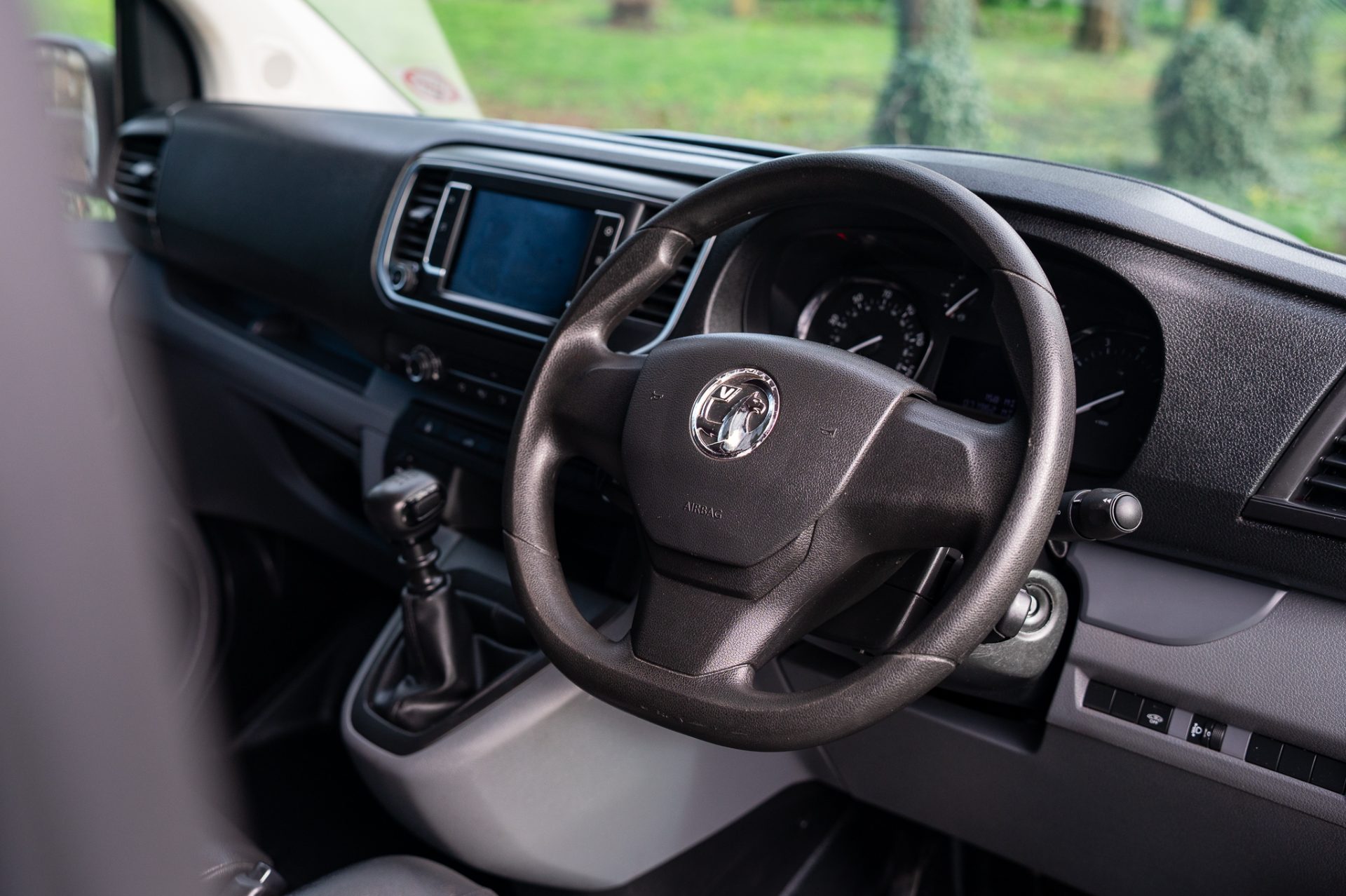 Vauxhall Vivaro 2.0 Turbo D 3100 Dynamic L2 H1 Euro 6 - Image 18
