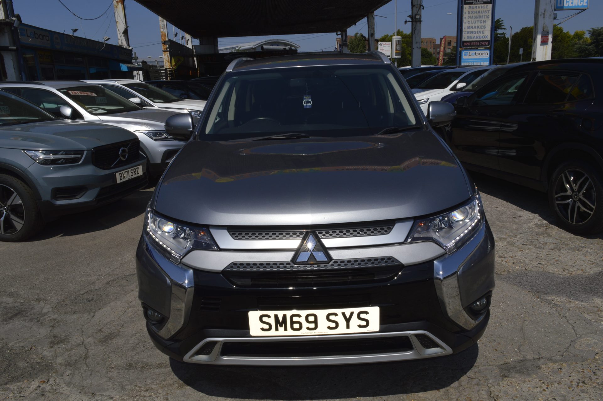 Mitsubishi OUTLANDER - Image 7