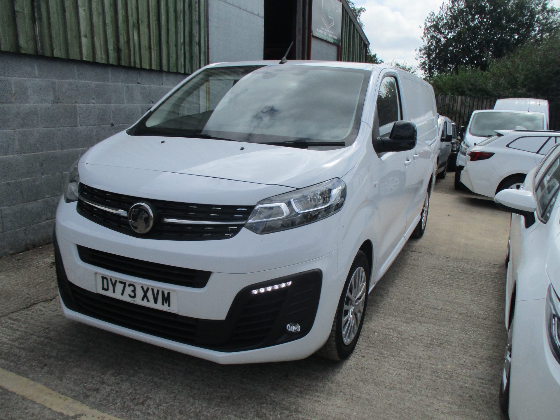 Vauxhall VIVARO PRO L2 H1 - Image 3
