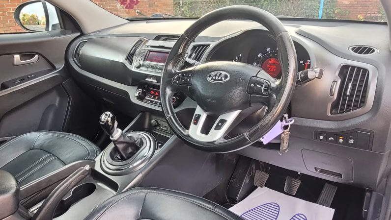 Kia Sportage 1.7 Crdi Ecodynamics - Image 14