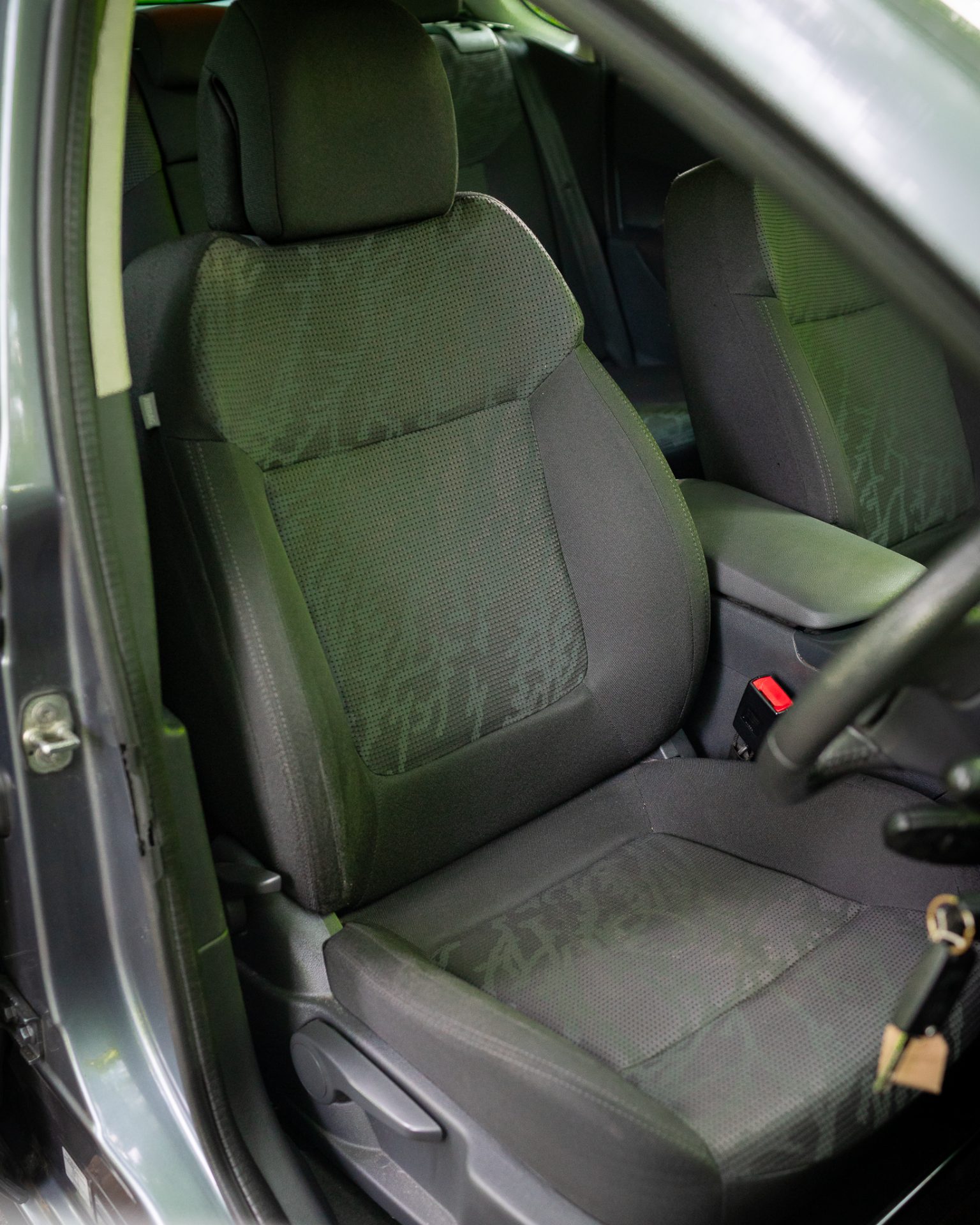 Peugeot 3008 1.6 HDi Sport - Image 11