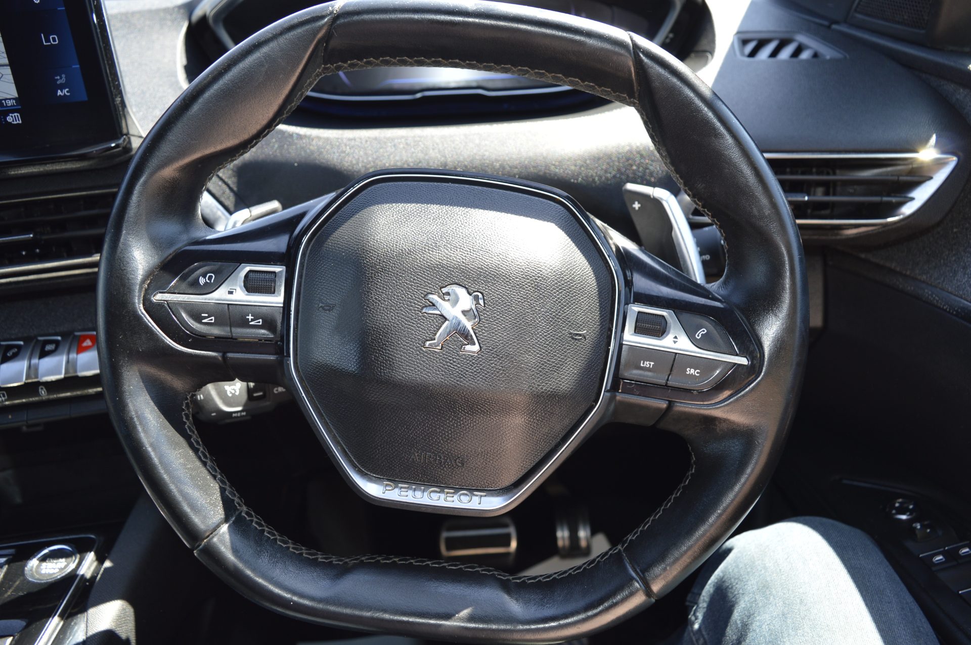 Peugeot 3008 - Image 16