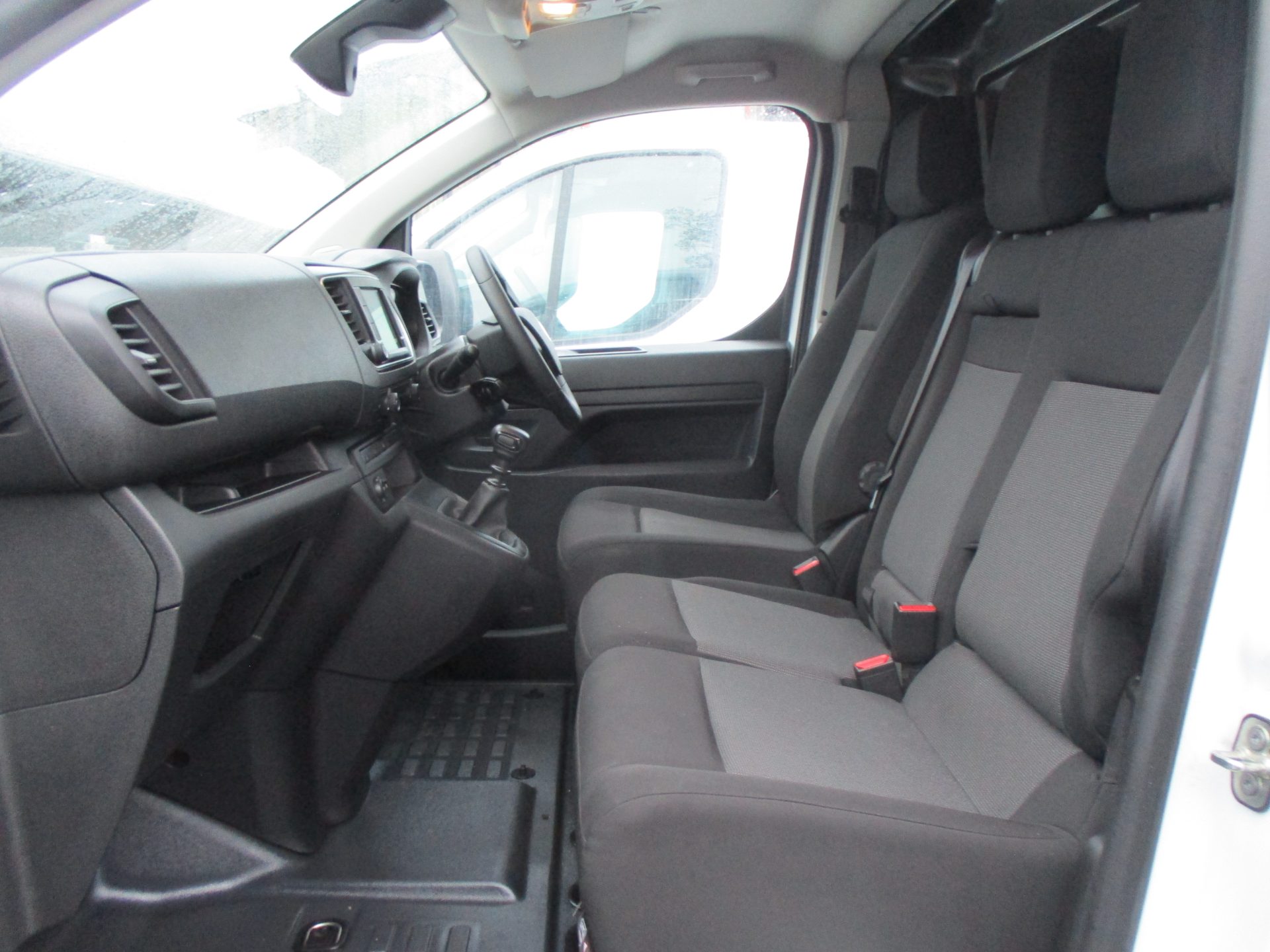 Vauxhall VIVARO SPORTIVE L2 H1 - Image 5