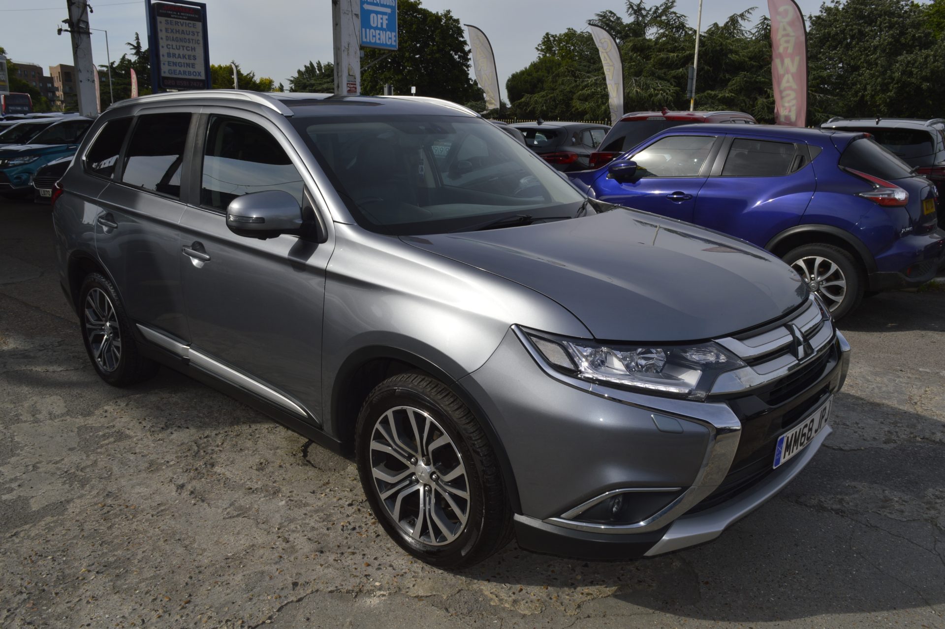Mitsubishi OUTLANDER 4H